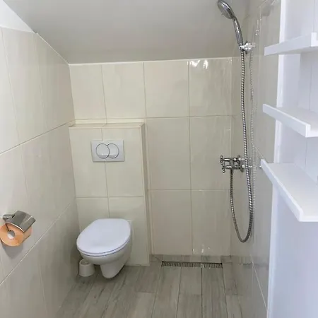 Apartmani Peko Vodice Exterior photo